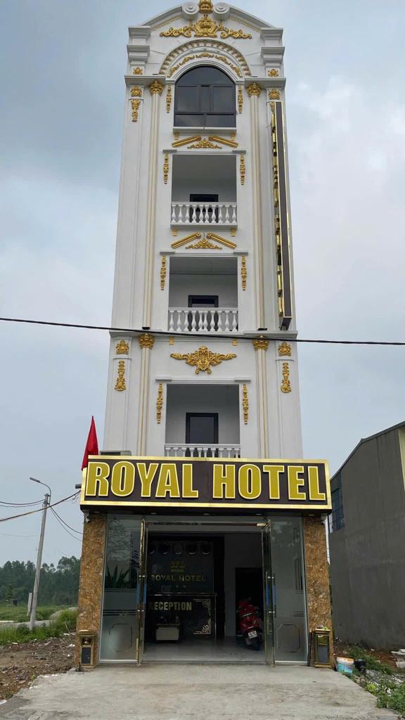 Main-Bán Gấp Khách Sạn 3 Sao Royal Hotel, Khu Công Nghiệp Bá Thiện 2, Vĩnh Phúc – Giá Chỉ 6.95 Tỷ, Pháp Lý Rõ Ràng, Vị Trí Đắc Địa!-0