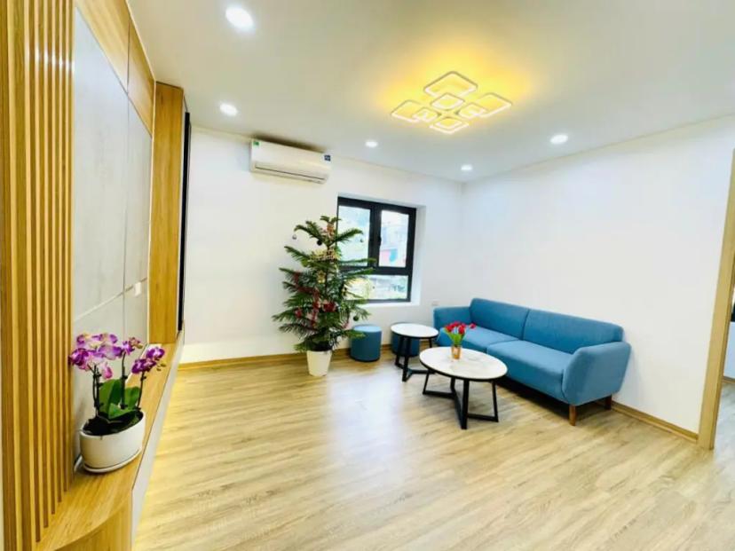 Căn hộ tập thể Bách Khoa, 75m2, lô góc 3 mặt thoáng – Giá 4.18 tỷ, Full nội thất cao cấp!