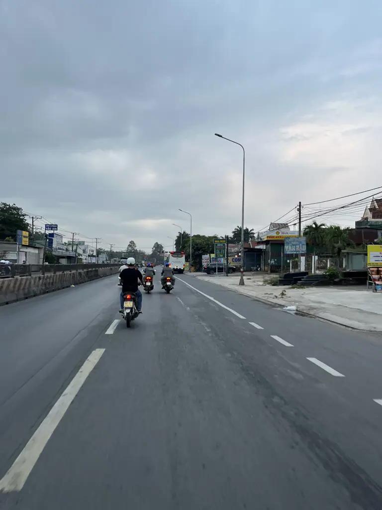 Bán gấp lô đất tặng sẵn vườn trái cây tại La Ngà