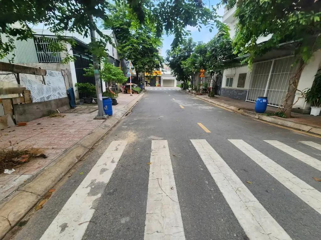 Main-3,9 TỶ - THUẬN GIAO - NHÀ 2 TẦNG 1 TUM - 80M2 FULL THỔ CƯ-1