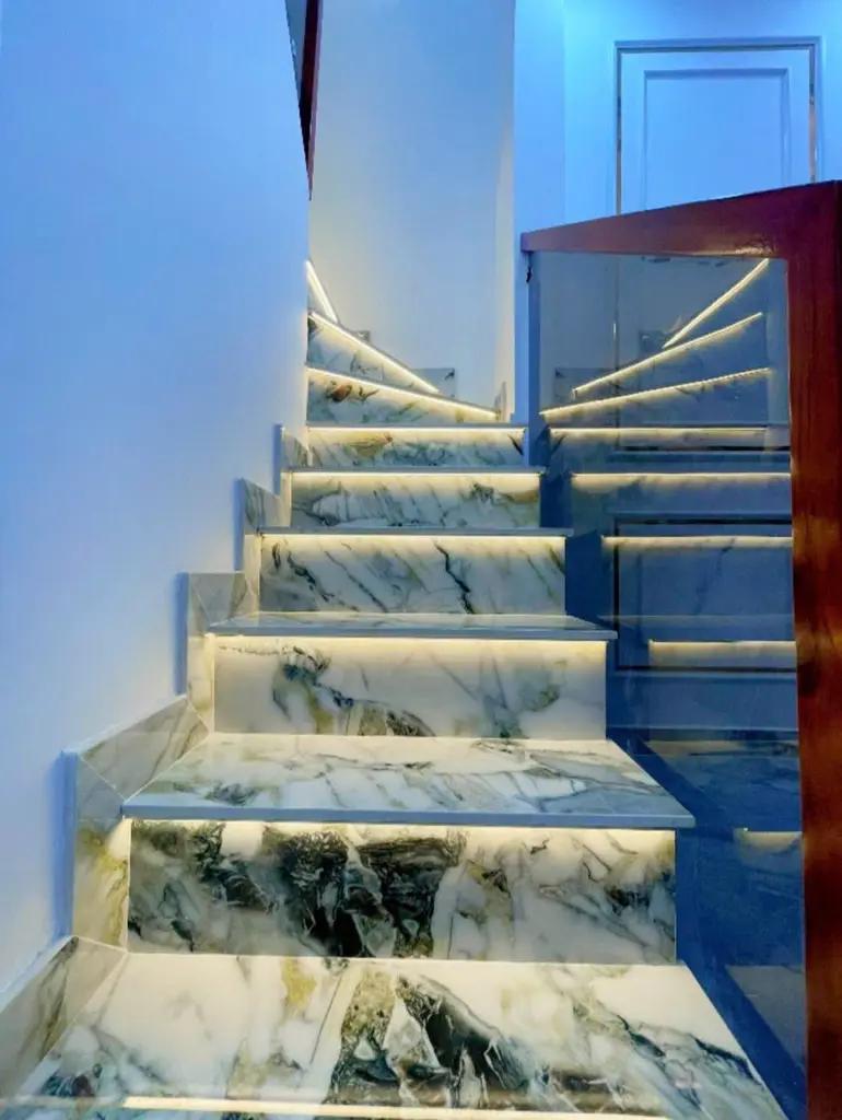 Main-BÁN NHÀ CHÍNH CHỦ — QUẬN 4 — GIÁ CHỈ 4 TỶ 950 TRIỆU-7