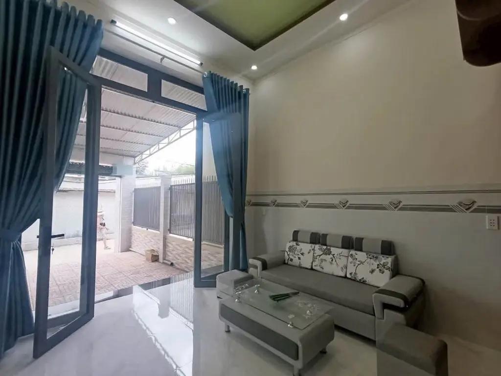 Main-Cần bán căn nhà mới Hoàn Thiện - Hẻm chính đường CMT8, Tp. Tây Ninh-0