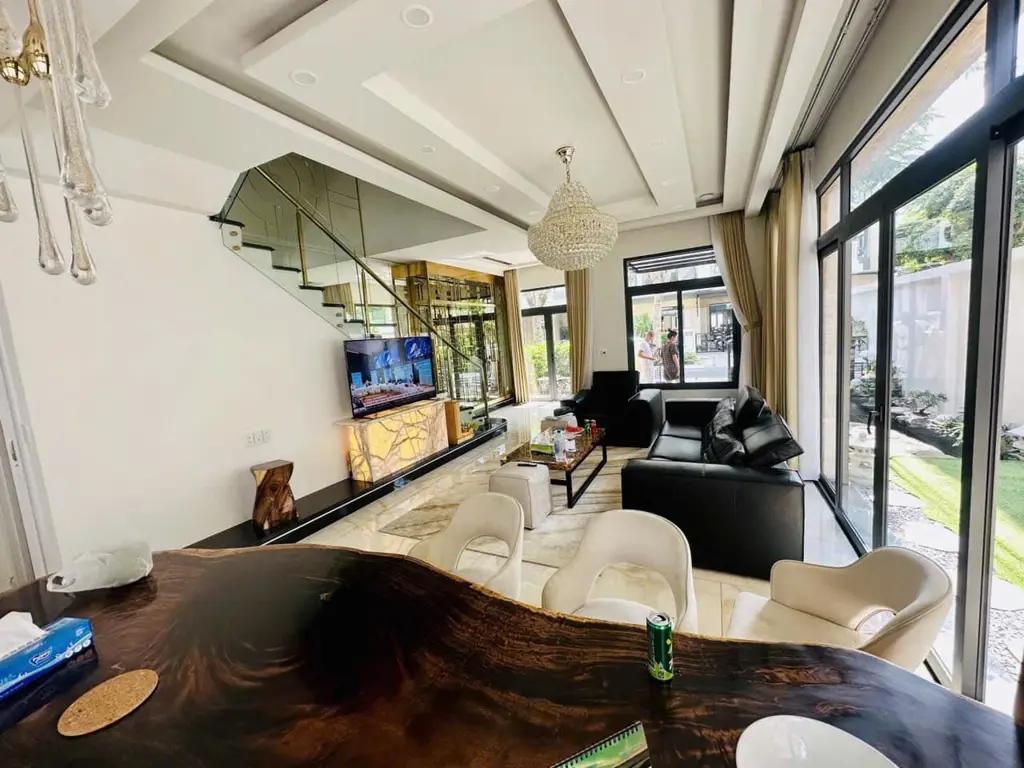 Main-VIP  khu the Verosa Khang Điền, Phú Hữu, Thủ Đức-0
