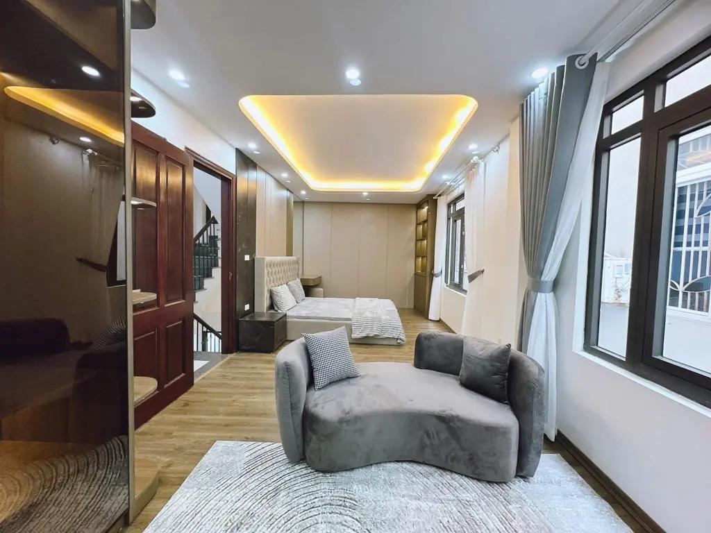 Main-Lỗ chứng khoán 4 tỷ rưỡi cần bán gấp căn nhà trung tâm Long Biên-4