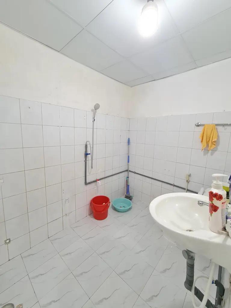 Main-🏡 **Cần bán nhà 2 mặt kiệt thông thoáng** 🌟-3