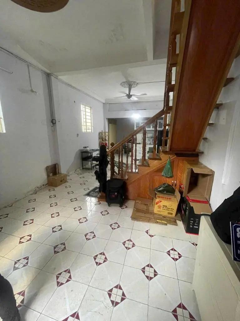 BÁN NHÀ 2 TẦNG TRẦN XUÂN SOẠN, TÂN HƯNG, QUẬN 7