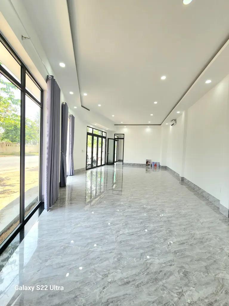Main-Nhà mới 100% cho thuê lâu dài phù hợp mở văn phòng kinh doanh buôn bán-1
