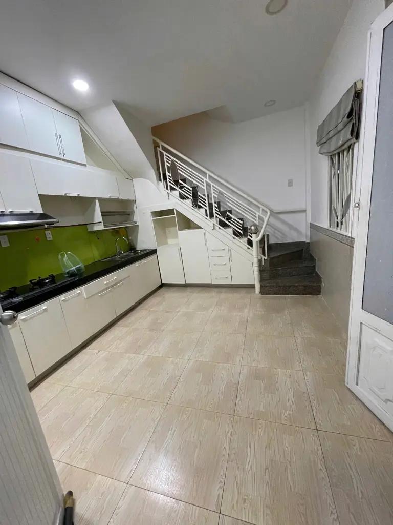 Main-Cho thuê nhà căn góc hai mặt tiền-1