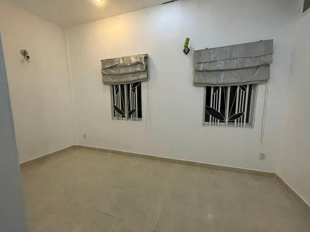 Main-Cho thuê nhà căn góc hai mặt tiền-4
