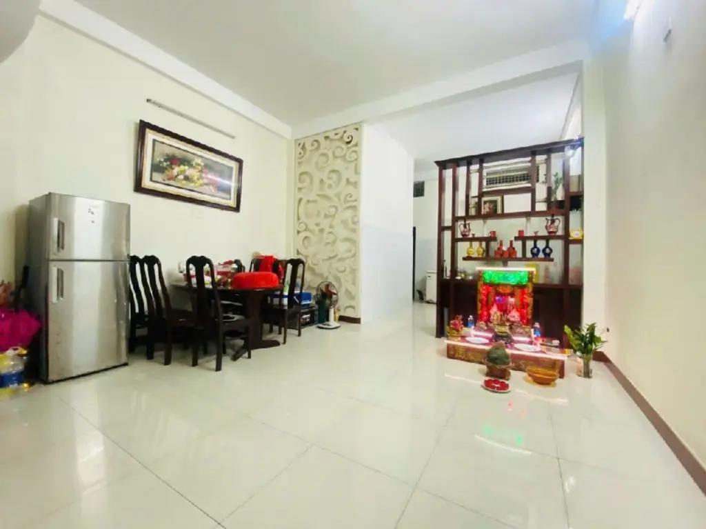 Main-🏠✨ **CẦN BÁN NHÀ 2 TẦNG MẶT TIỀN 10.5m TẠI SƠN TRÀ** 🌊🌞-4