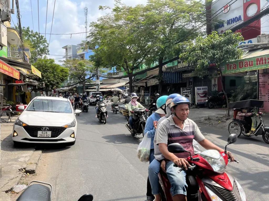 Main-Nhà mặt tiền kinh doanh đa ngành nghề ( chính chủ ) đường Lạc Long Quân, Phường 10, Quận 11 , khu dân cư sầm uất.  )-2