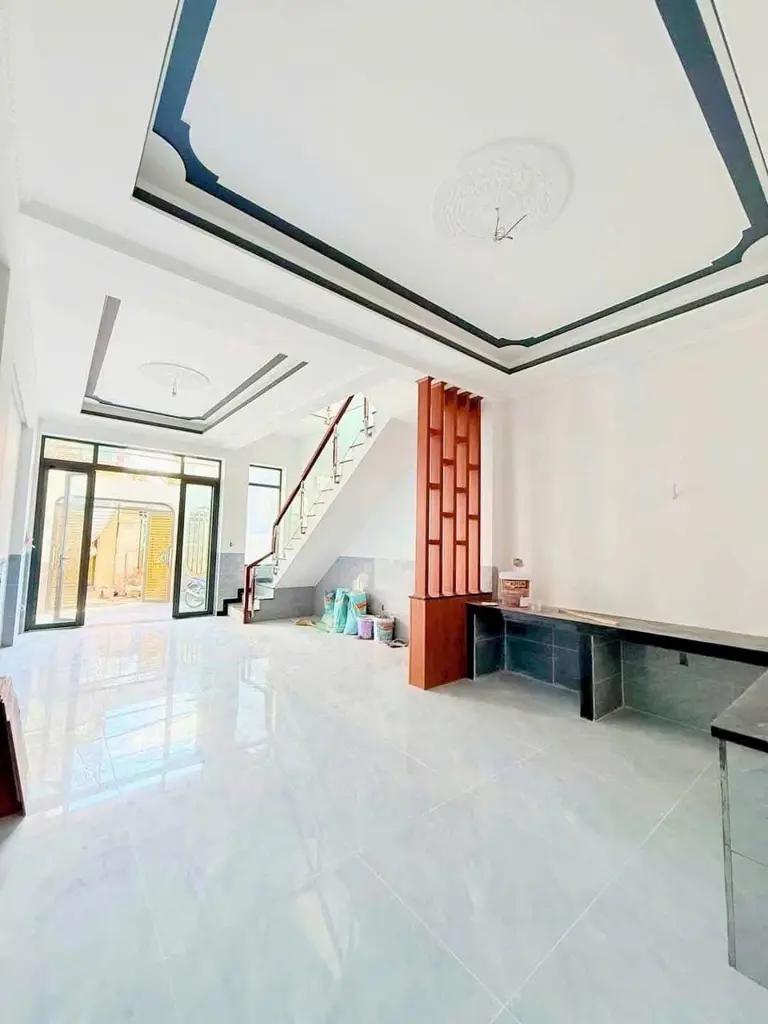 Main-NHÀ HOÀN CÔNG GẦN CHỢ XÓM VẮNG & TRUNG TÂM HÀNH CHÍNH DĨ AN-2