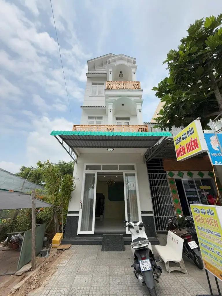 CHỦ GỬI CHO THUÊ NHÀ TRỆT 2 LẦU ĐƯỜNG TRẦN MINH SƠN KDC ĐẠI HỌC Y DƯỢC - AN KHÁNH - NINH KIỀU - CẦN THƠ