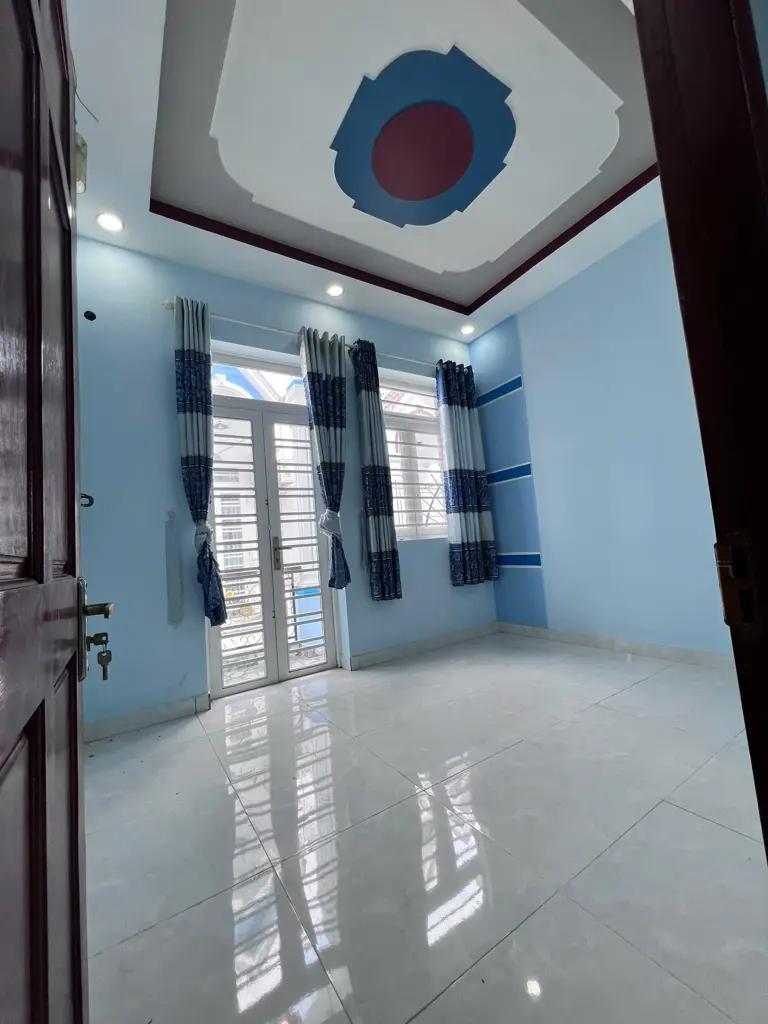 Bán nhà riêng Hóc Môn 3 phòng ngủ