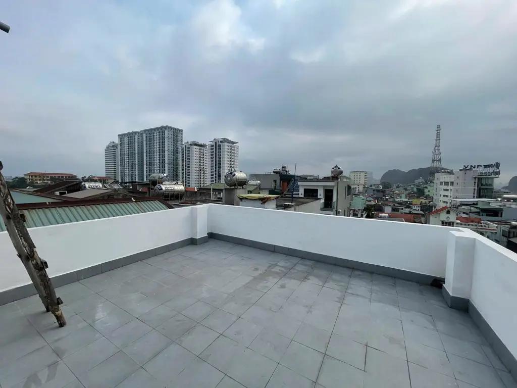 Main-Bán Nhà 4 Tầng Dốc Nhà Thờ, Phường Bạch Đằng Trung Tâm Thành Phố Hạ Long, Gần Cột Đồng Hồ-3