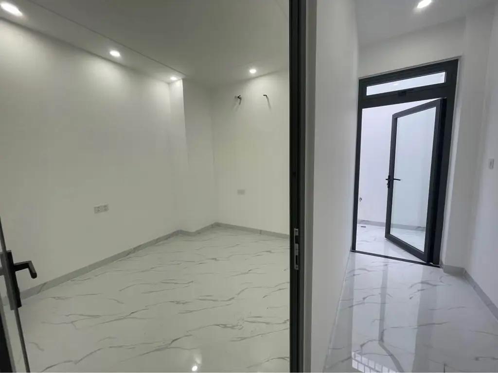 Main-BÁN NHÀ GẦN BIỂN NHA TRANG 3 TẦNG MỚI HOÀN THIỆN - 107M2 SÂN ĐỖ OTO RỘNG RÃI CHỈ 5,1 Tỷ-3