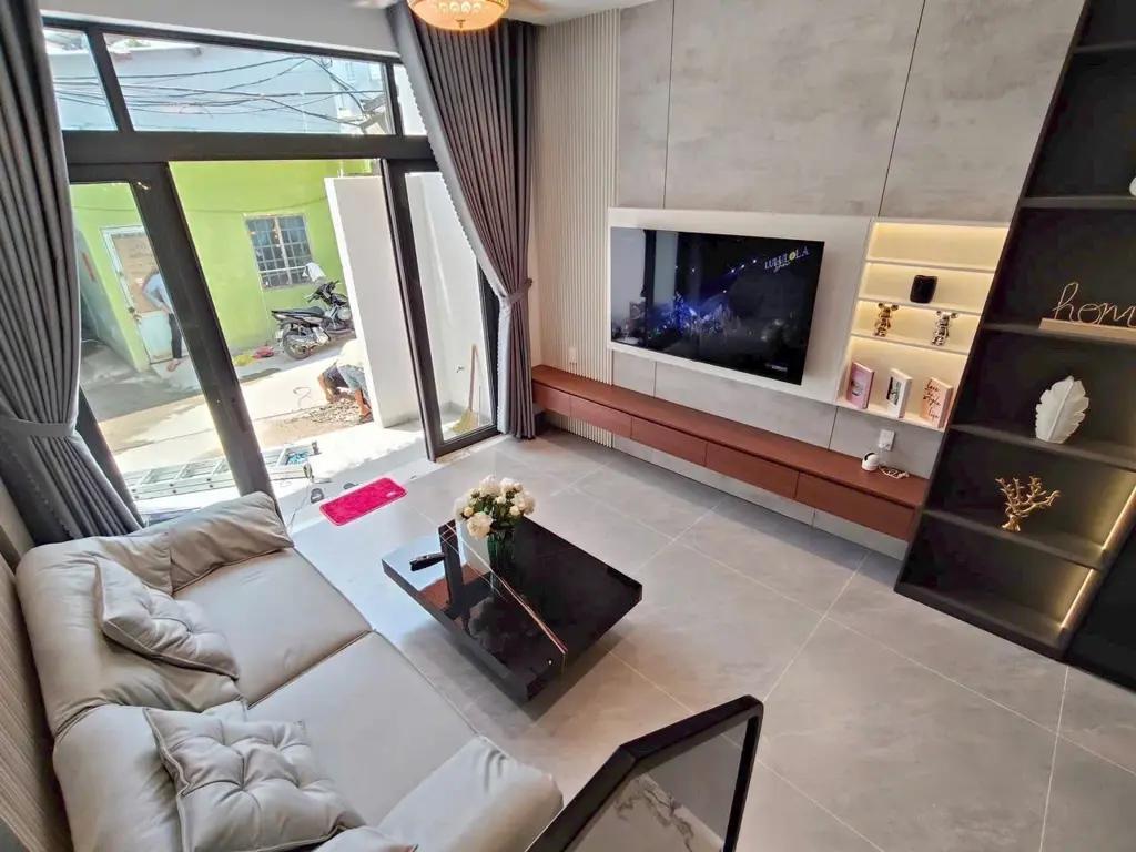 Main-🏡 **CẦN BÁN NHÀ 3 TẦNG TẠI TRUNG TÂM ĐÀ NẴNG**-4