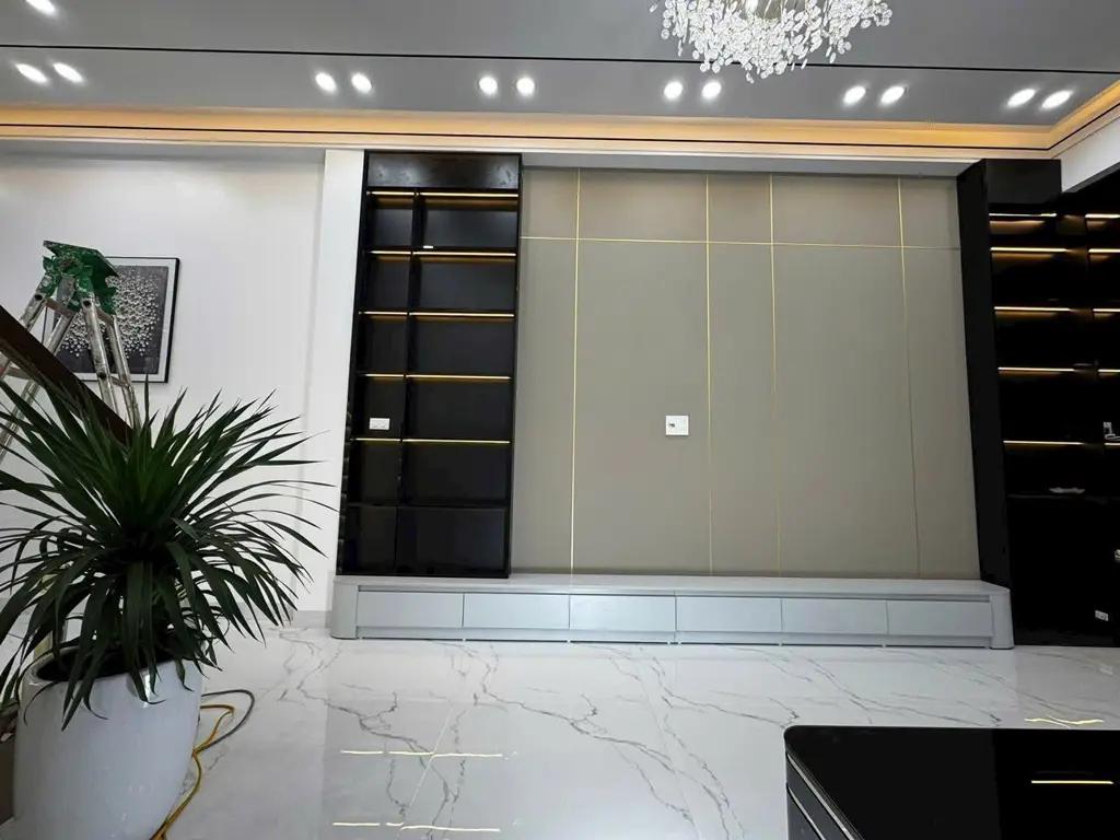Main-SIÊU PHẨM MỚI HOÀN THIỆN – NHÀ ĐẸP LÊ LỢI, HẢI PHÒNG-3