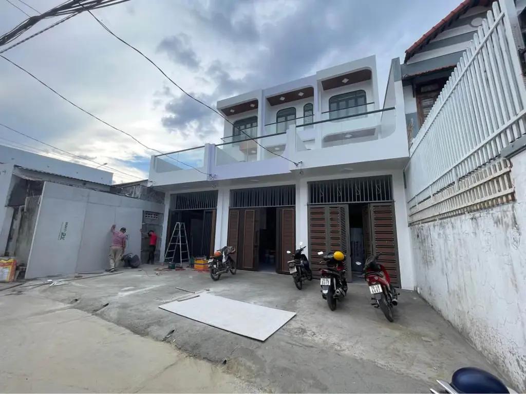 Main-BÁN NHÀ GẦN BIỂN NHA TRANG 3 TẦNG MỚI HOÀN THIỆN - 107M2 SÂN ĐỖ OTO RỘNG RÃI CHỈ 5,1 Tỷ-1