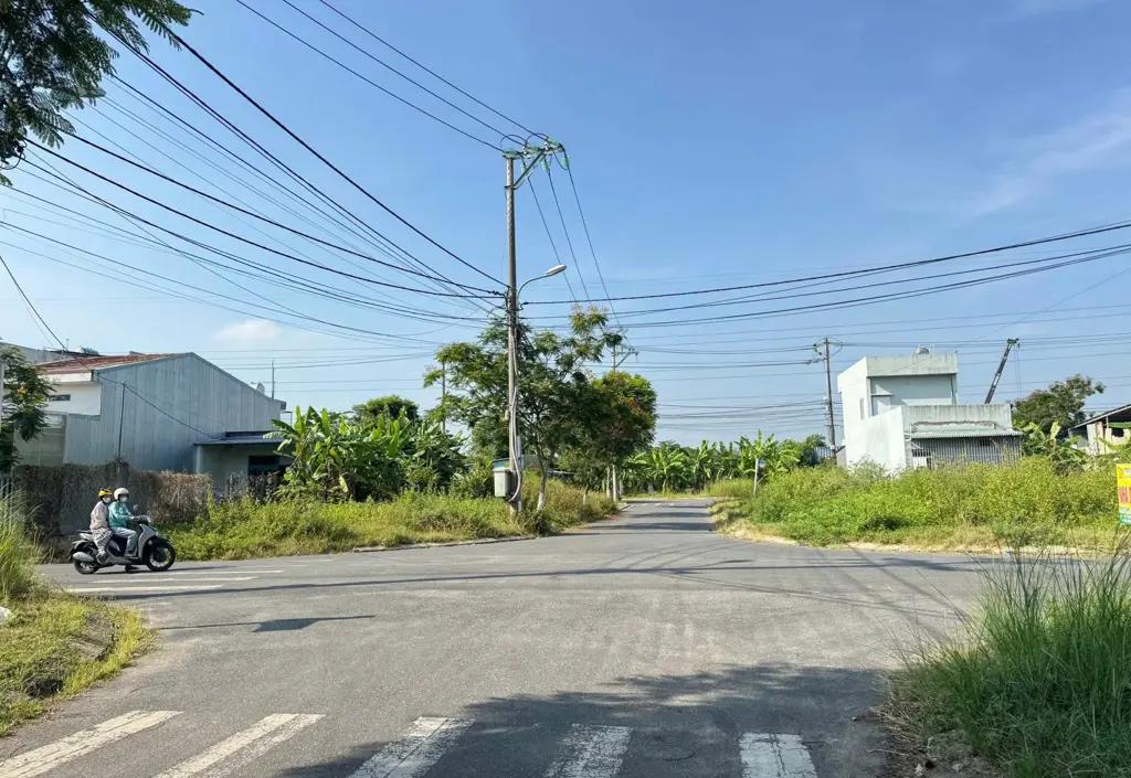 Main-Lô đất bến Xe Đức long – đường Thông – 100m2 – Kế Bên Lô Góc-1
