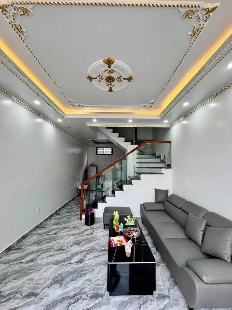 Main-Anh Dũng, Dương Kinh, nhà mặt ngõ 6m, ~40m2 x 4 tầng giá hơn 2 tỷ-1