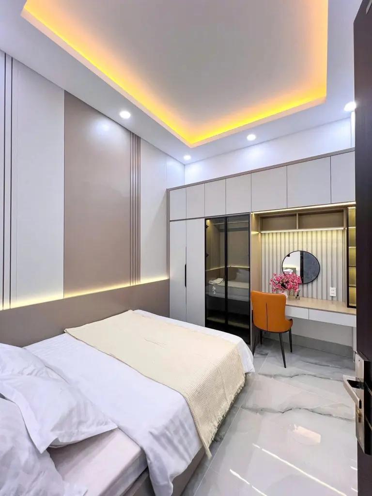 Main-Kẹt tiền bán nhà 03 tầng (ngang 5-dài 17) gần chợ Bình Chánh nhà hiện đang cho thuê nguyên căn 15 triệu /tháng, giá 1,5 tỷ đồng-9