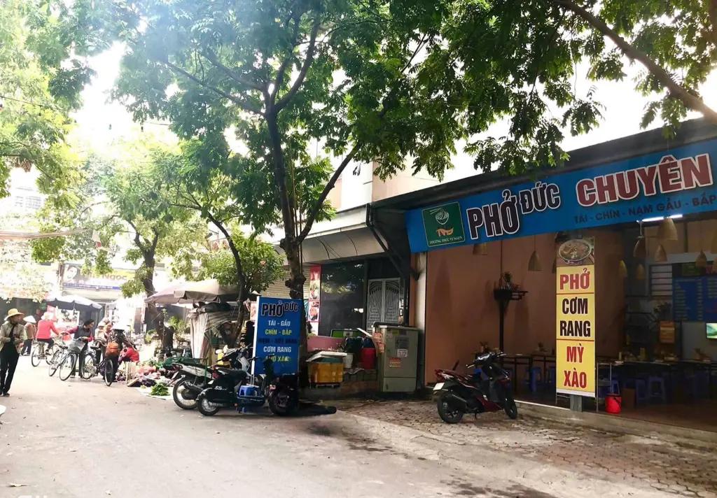 Main-Bán nhà (ngang 9m, dài 22m) MT Chợ Bờ Ngựa Bình Chánh nhà đang cho thuê kinh 20 Triệu/tháng-2