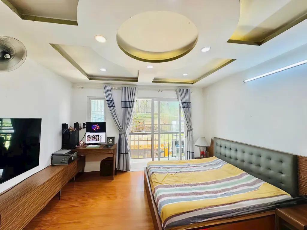 Main-NHÀ ĐẸP - HẺM 6M - VỊ TRÍ VIP - GIÁP QUẬN 1, QUẬN 3 - TIỆN KD - SÁT MT PHAN ĐĂNG LƯU - P.4-6