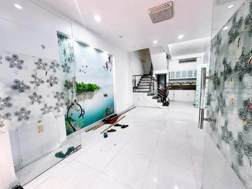 Nhà Siêu đẹp vị trí đắc địa phố Lâm Tường