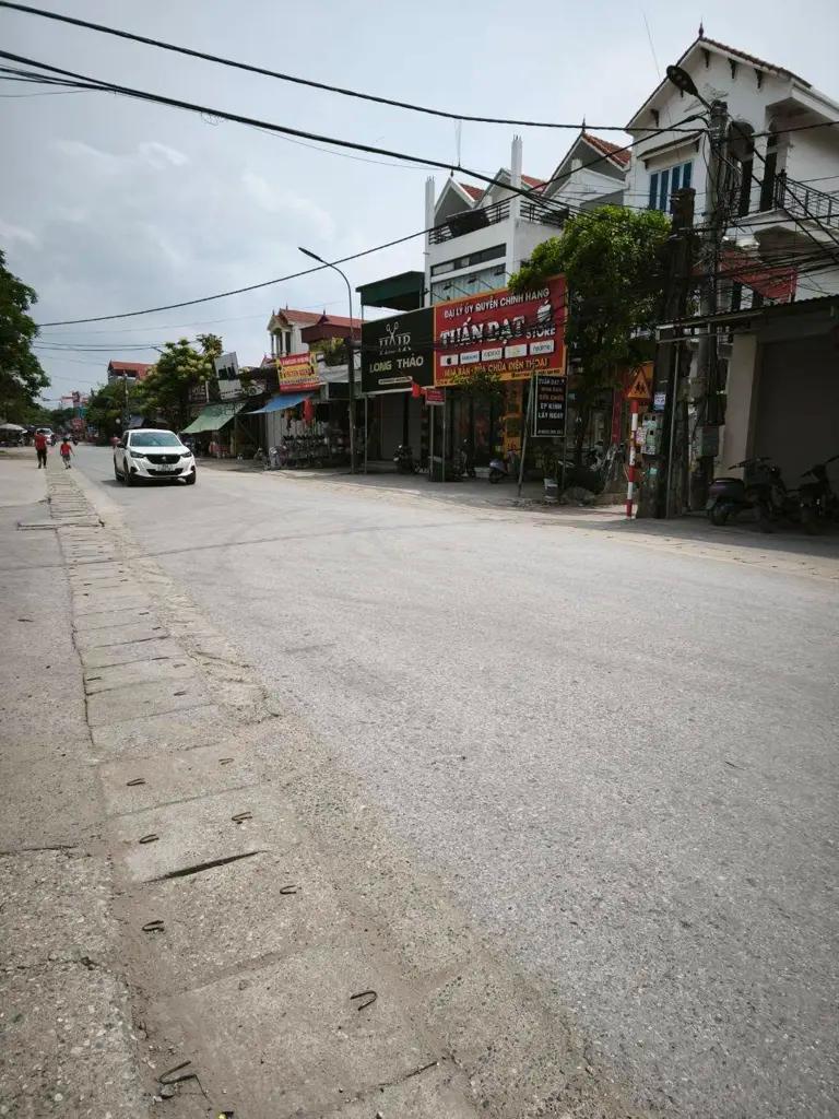 SIÊU HIẾM- PHÂN LÔ Ô TÔ THÔNG GẦN TRỤC ĐƯỜNG DỰ ÁN SÔNG HỒNG DIAMOND CITY