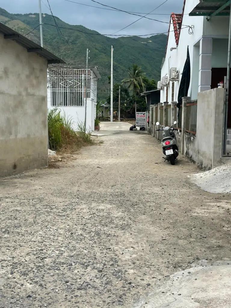 Main-Bán nhanh lô góc Diên An , gần trường tiểu học Diên An 2  - DT: 75m-1