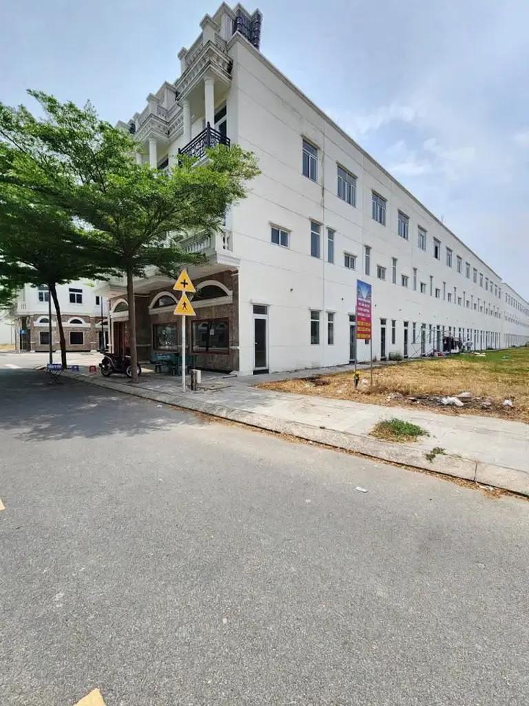 Main-Hàng hiếm Bán đất 2MT có lối thoát hiểm KDC Icon Central, p. Tân Đông Hiệp, Tp. Dĩ An-1