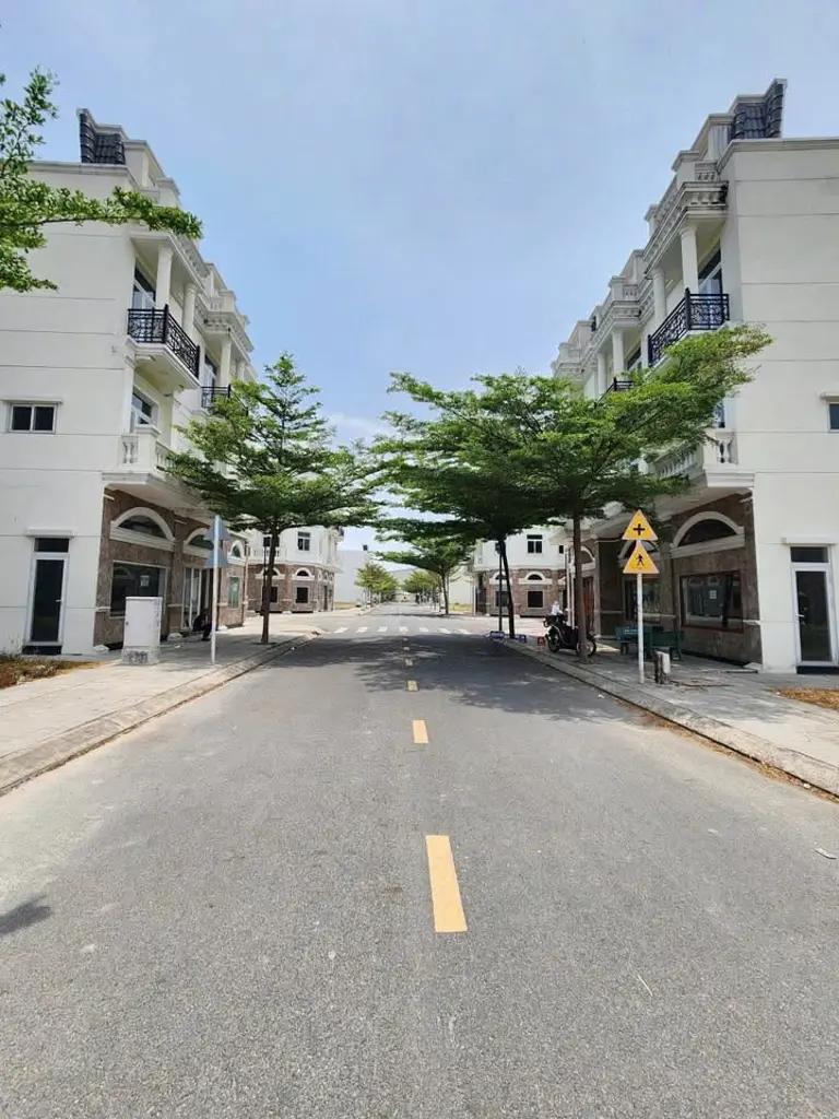 Hàng hiếm Bán đất 2MT có lối thoát hiểm KDC Icon Central, p. Tân Đông Hiệp, Tp. Dĩ An