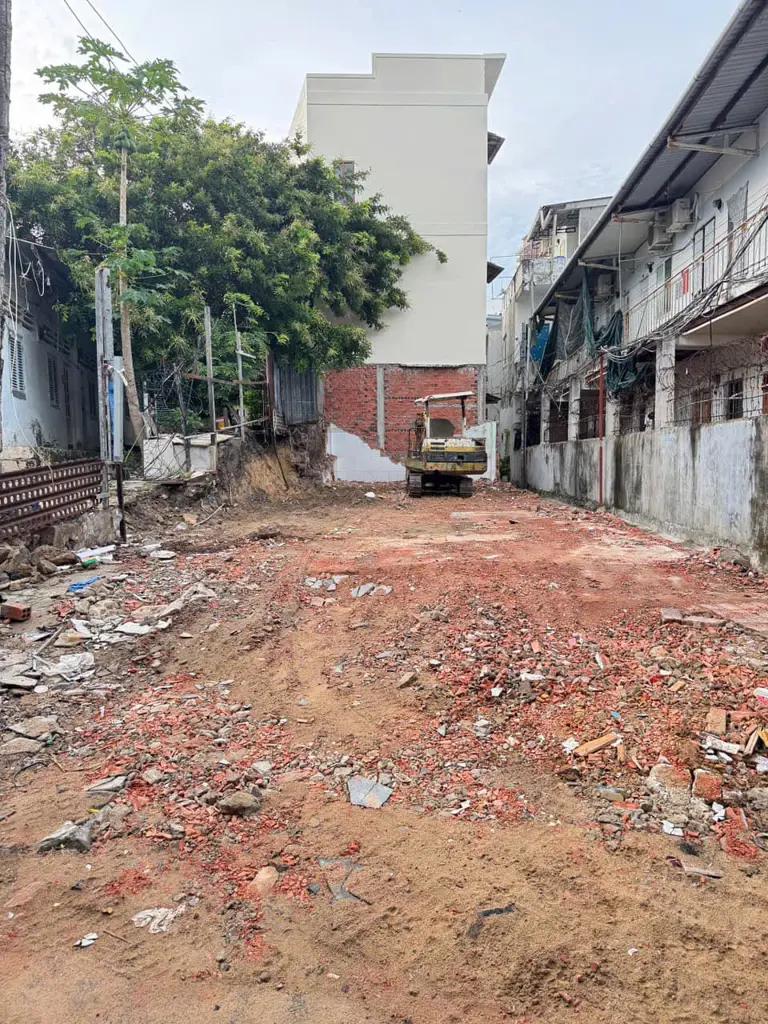 BÁN LÔ ĐẤT HẺM Ô TÔ ĐƯỜNG VÕ THỊ SÁU  GẦN BIỂN BÃI SAU  P2. TPVT