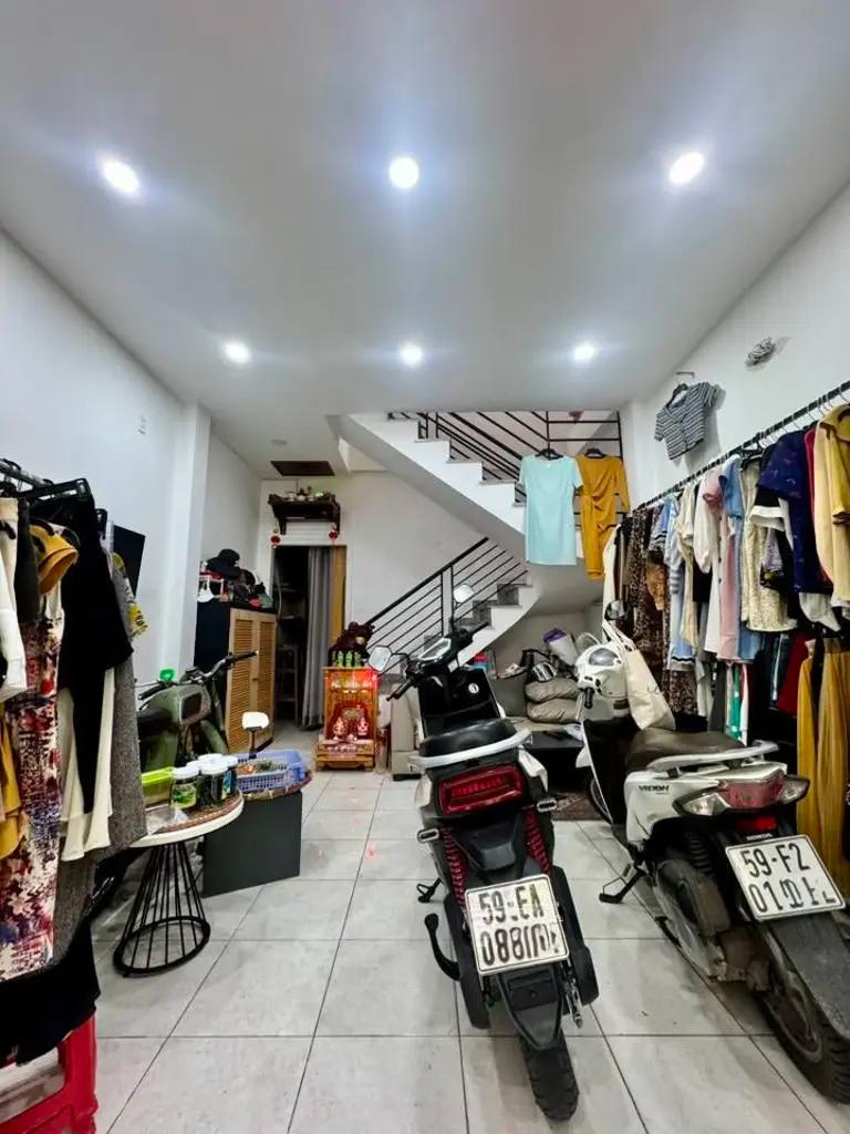 Main-BÁN NHÀ 2 TẦNG TRUNG TÂM Q3- CON ĐƯỜNG TƠ LỤA LÊ VĂN SỸ-SẦM UẤT NGÀY ĐÊM - HẺM 4M  THÔNG - KINH DOANH ONLINE TỐT - 5.5 TỶ-1