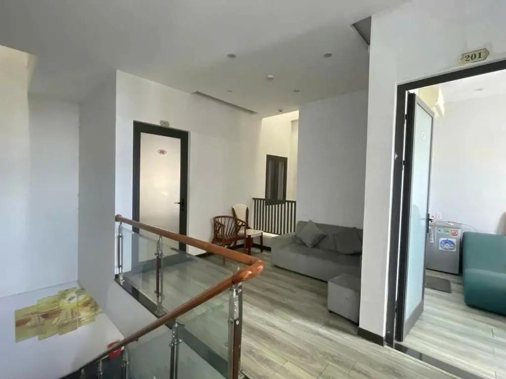 Main-Căn nhà nghỉ đẹp và có dòng tiền tốt gần cầu vượt ngã ba Huế, TP. Đà Nẵng-4