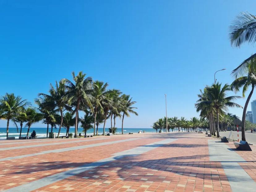 BÁN ĐẤT TẶNG DÃY TRỌ - 2 MẶT KIỆT Ô TÔ ĐỖ - 1P RA BIỂN - DÒNG TIỀN - ĐẦU TƯ