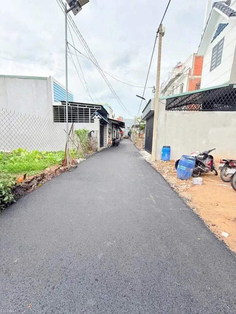 Main-Cần Bán Lô Đất Gần Siêu Thị Big C/Go Dĩ An Đường Hai Bà Trưng Nối Dài-1