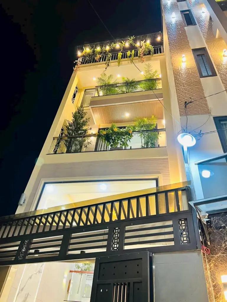 BÁN NHÀ PHỐ MỚI ĐẸP NGAY CHUNG CƯ DREAM HOME HẺM XE HƠI NGỦ TRONG NHÀ