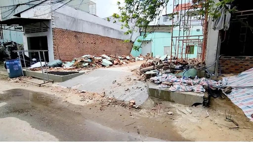 Main-Bán đất rẻ vị trí đẹp gần đường Nguyễn Du 50m, P. Dĩ An, Tp. Dĩ An-1