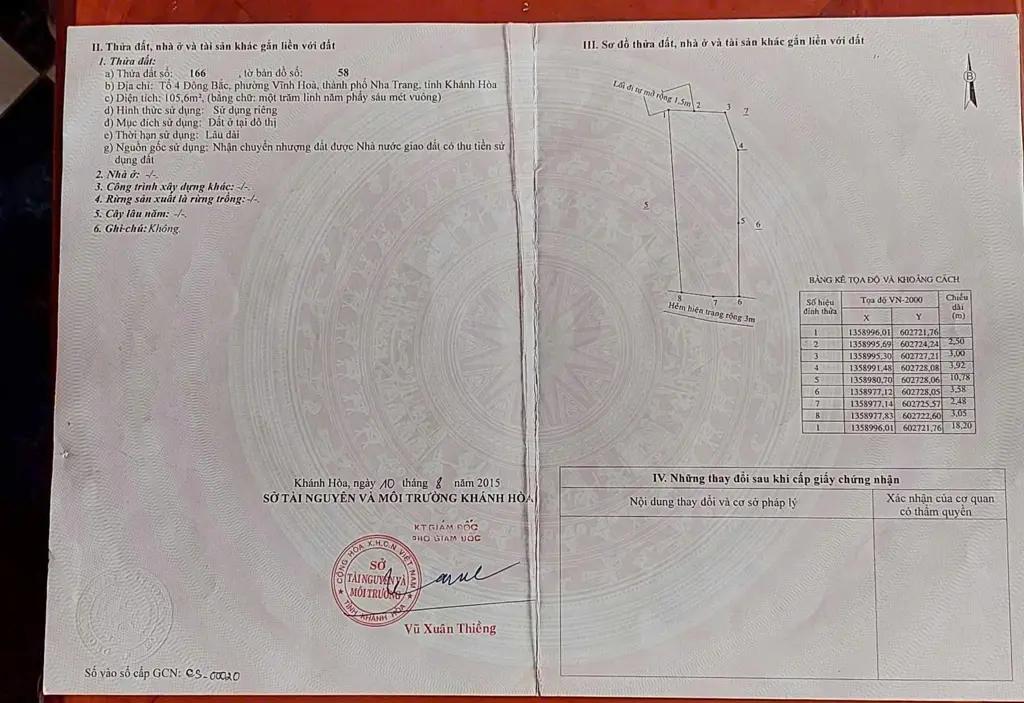 Main-Bán lô đất phường Vĩnh Hòa, cách biển 3 phút đi xem. Vị trí đất nằm trên hẻm thông rộng 3m oto đến tận nơi. Tiện ích gần trường, gần chợ, bến xe phía Bắc. DT: 105,6m2 ngang 5,5m. Hướng: Chánh Nam-2