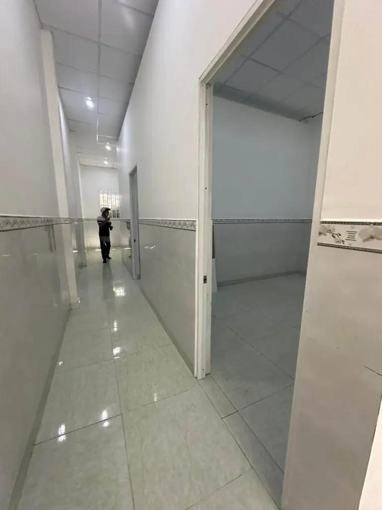Main-BÁN NHÀ CẤP BỐN HẺM LÊ QUANG ĐẠO - ÔTÔ XE TẢI TẬN NƠI-3