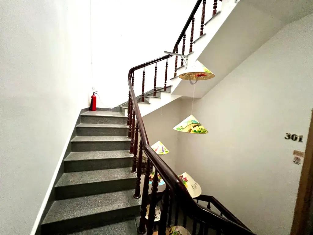 Main-CƠ HỘI ĐẦU TƯ – NHÀ 2 MẶT TIỀN KINH DOANH PHỐ HỒ NGHINH – SẴN DÒNG TIỀN-5