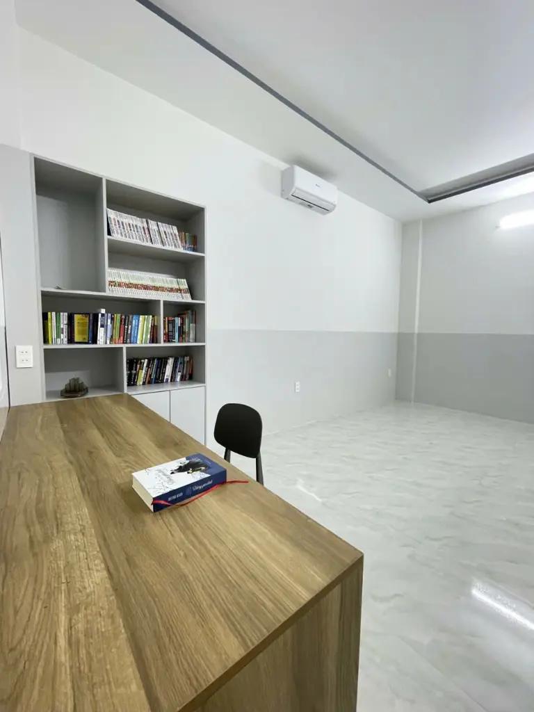 Main-Căn nhà đẹp 2 mặt tiền ngay ngã tư gần đường Minh Mạng, Q.Ngũ Hành Sơn, TP. Đà Nẵng-5
