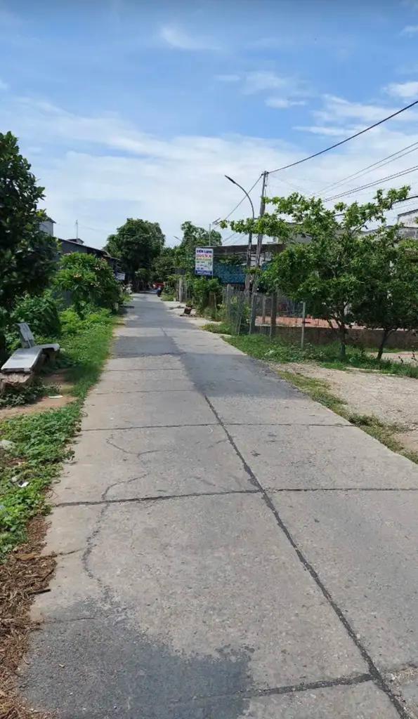 Nền đường Nguyễn Văn Trỗi khóm Tân Thuận, TT. Thanh Bình, huyện Thanh Bình, tỉnh Đồng Tháp