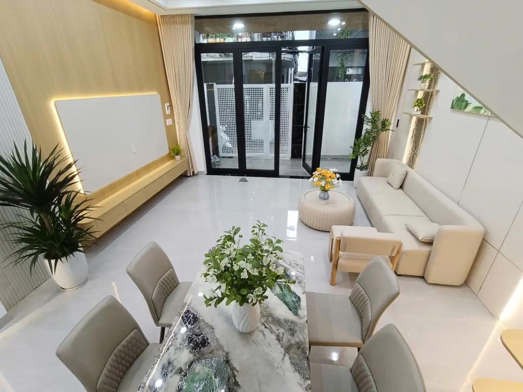 Main-🏠 NHÀ ĐẸP HOÀNG DIỆU - HIỆN ĐẠI - GẦN ĐƯỜNG - FULL NỘI THẤT 🏠-2