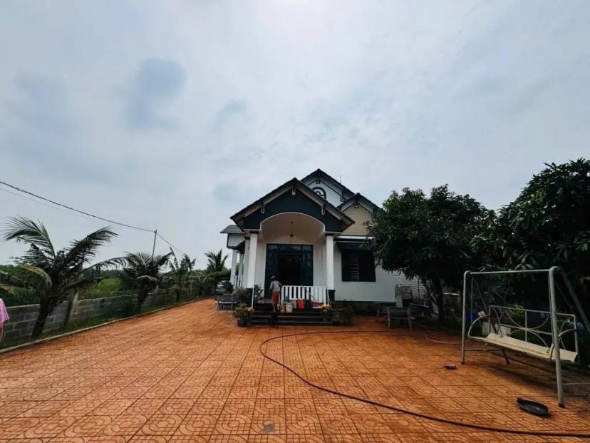 Nhà Vườn Trung Tâm Thị Trấn Đất Đỏ - Huyện Long Đất - Gần Biển Phước Hải