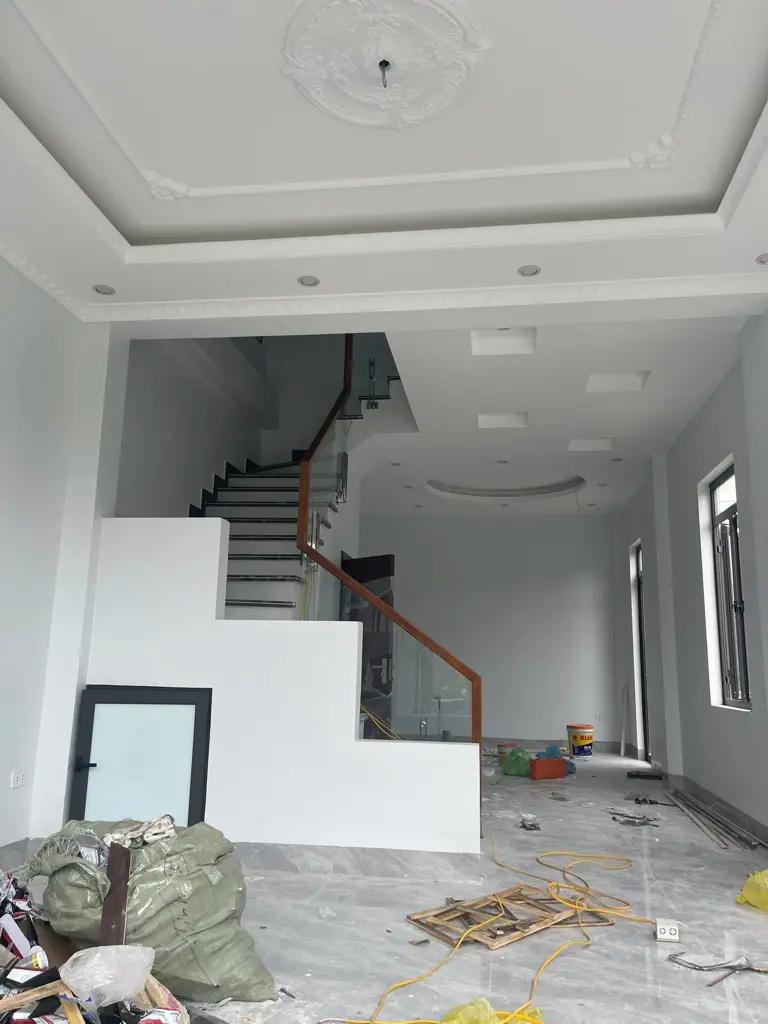 Main-Cần Bán Nhà 3 Tầng Siêu Đẹp Sau Sân Vận Động Hà Lầm-1