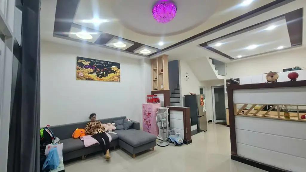 Main-BÁN NHÀ 3 TẦNG HẺM XUÂN LẠC – VĨNH NGỌC – NHA TRANG – GIÁ 3,5 TỶ-2