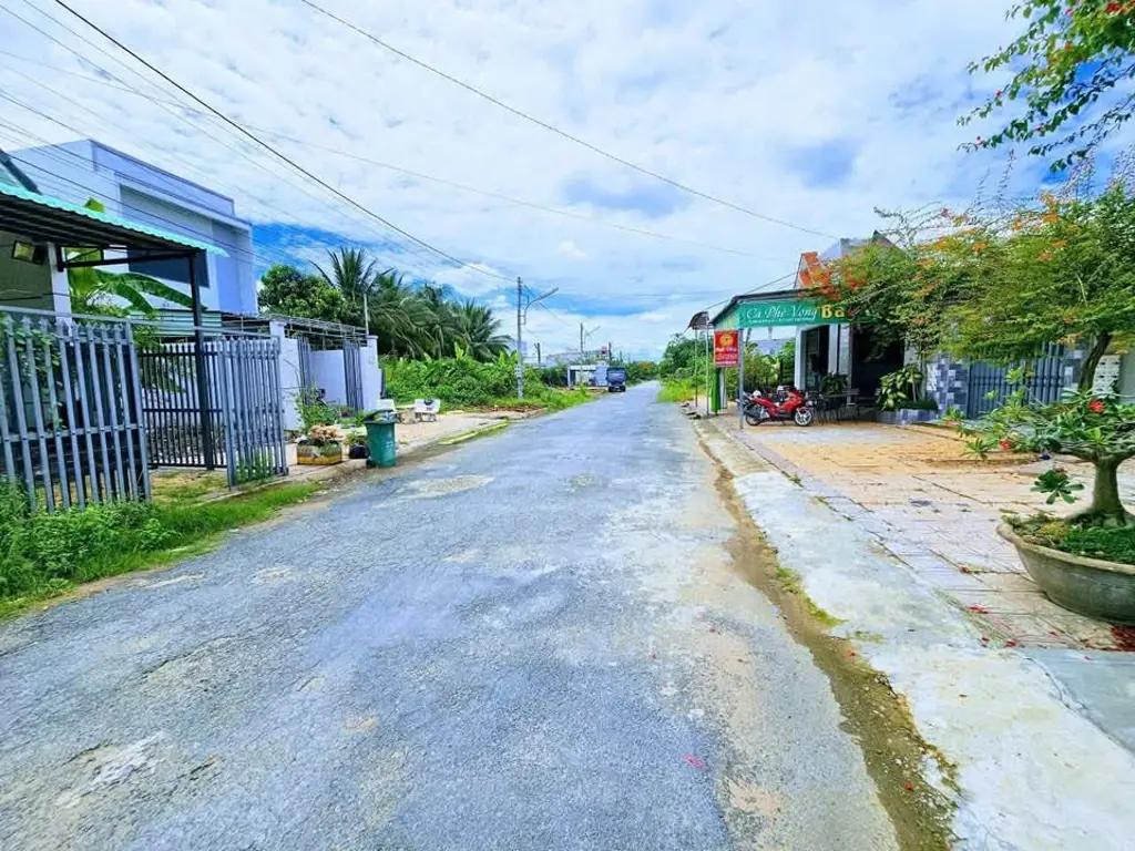Main-Bán cặp nền 180m2 đường số 3 KDC Đông Phú, Châu Thành, Hậu Giang-1